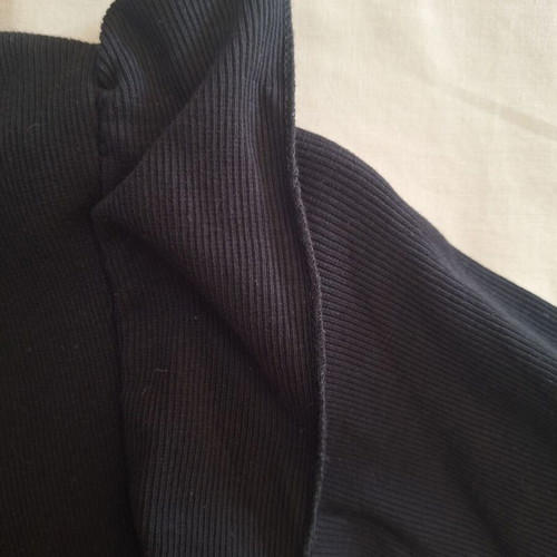 Zara Kids black ribbed long sleeve ruffle top, size 9 years 134 cm