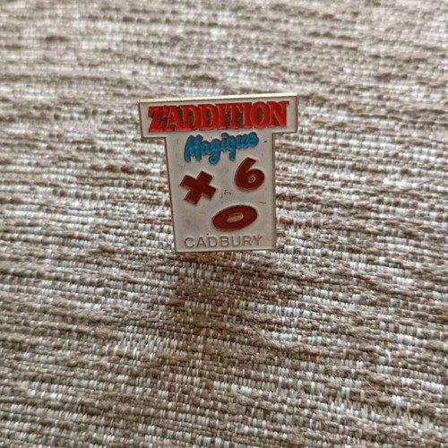 Vintage Metal Chocolate Pins Collection, 6 pcs, 90s brands