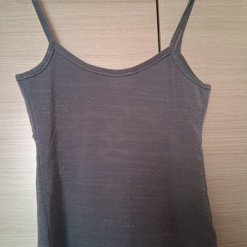 Glittery summer top grey with silver, like new