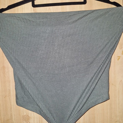American Eagle strapless top like new, size M, olive color
