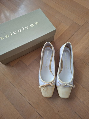 Tsitsivas leather ballerina shoes size 35, white and yellow