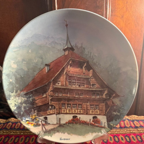 Swiss plate collection like new, handmade, numbered, set of 3