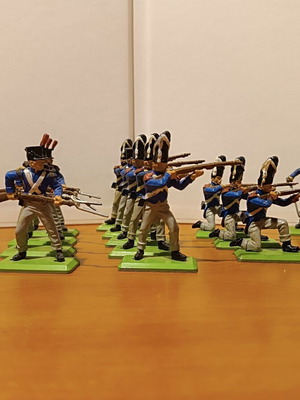 Britains Deetail Napoleonic French Infantry 15 Figures