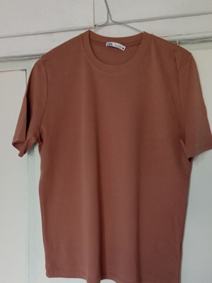 Zara t-shirt σαν καινούργιο, ανοιχτόχρωμο καφέ, μέγεθος M