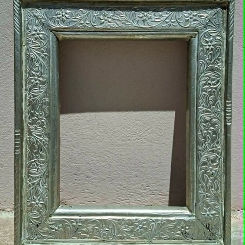 Classic wooden frame with alpaca silver leaf decoration like new