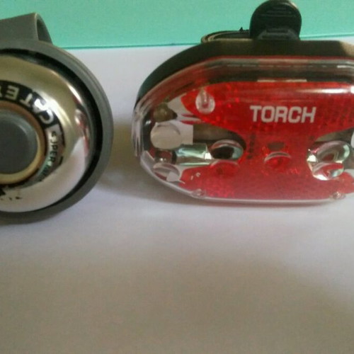 Bicycle accessories like new with lights, bell, and wireless computer