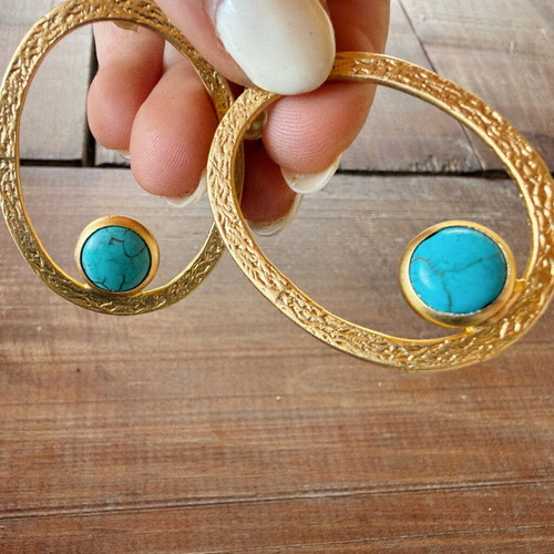 Gold Hoop Earrings with Turquoise Stone like new