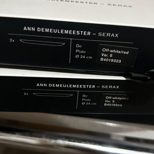 Set of 2 porcelain plates 28 cm Demeulemeester by Serax in luxury box
