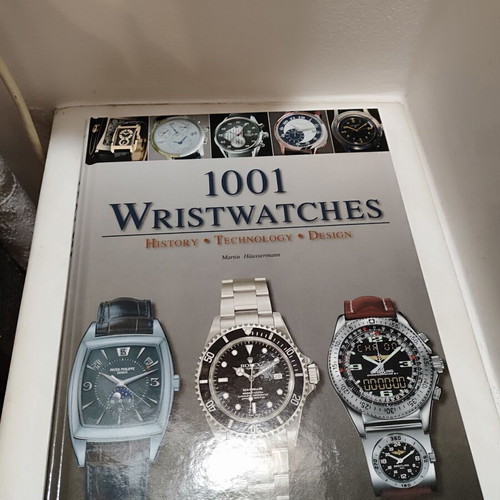Book for wristwatches like new