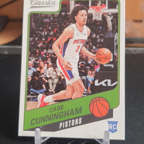 Panini NBA Chronicles 2021-22 Cade Cunningham Classics RC card like new