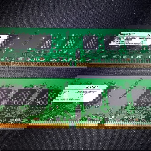 DDR2 оперативна памет 2 GB (2x1GB) - Кингстън