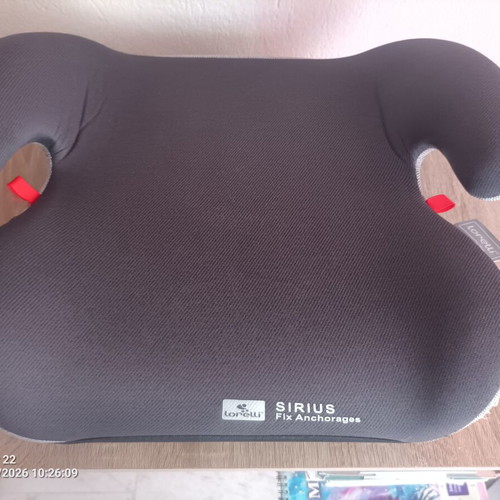 Lorelli Sirius booster seat with fix anchorages