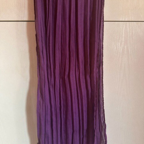 Scarf unused, purple