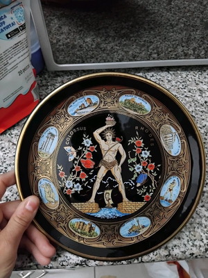 Ceramic plate with 24k gold like new, Colossus of Rhodes decorative