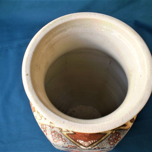 Satsuma Meiji hexagonal vase 19th century used