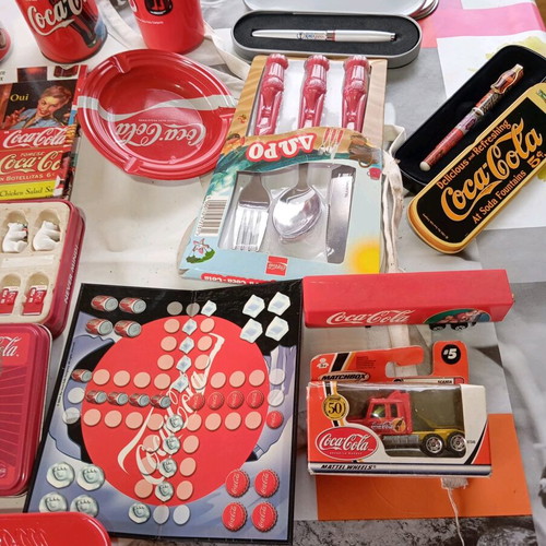 Coca-Cola collection new, 51 collectible pieces
