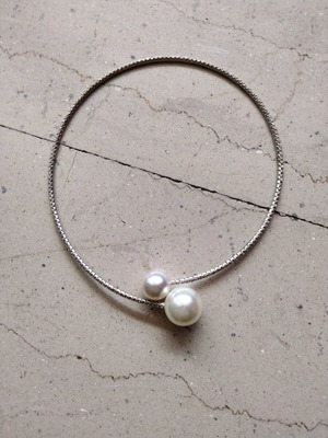 Chic τσόκερ καινούργιο με στρας και διπλή πέρλα faux bijoux ασημί