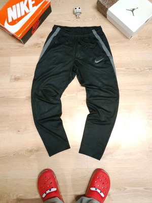 Nike Trackpants used, size M, black with grey