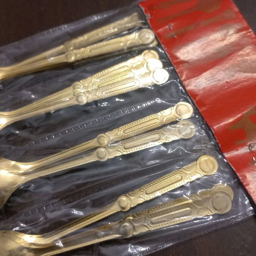Dessert spoons new, pack of 12, gold with red