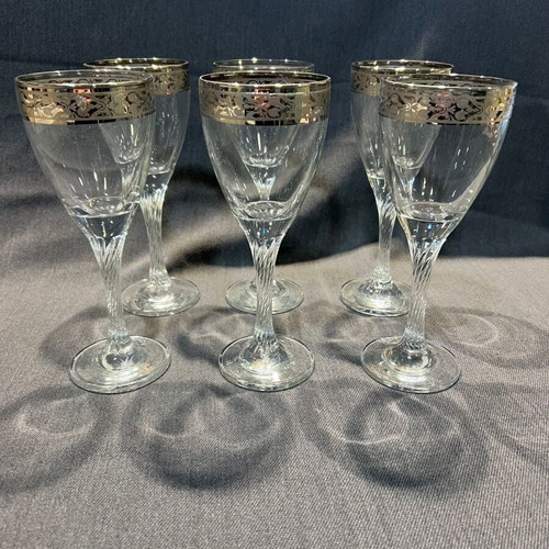 Cristal Mode Set of 6 Silver-Engraved Crystal Glasses Like New