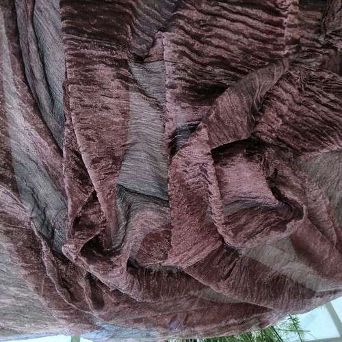 Tablecloth set of three pieces like new, taffeta or organza, crinkle fabric dusty pink