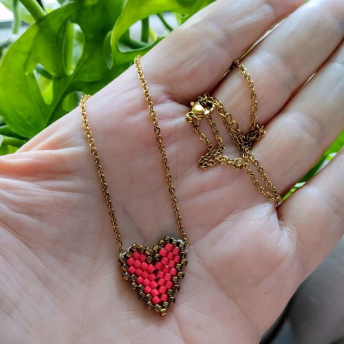 Steel necklace red heart miyuki made to order