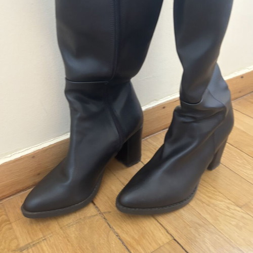 Boots size 40, 7 cm heel, black