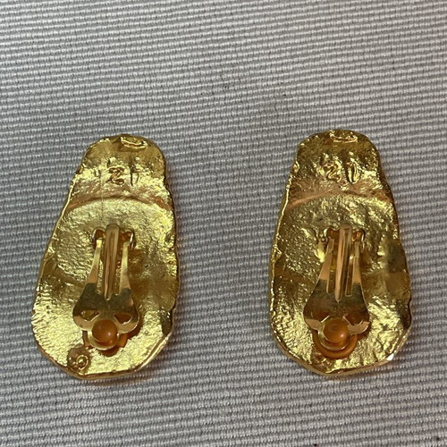 Vintage hammered gold tone clip-on earrings used