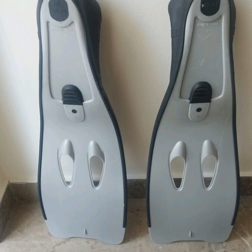 Fins slightly used, size 40-41