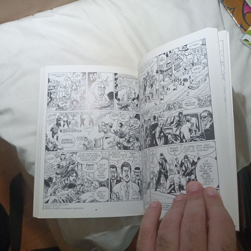La Folle du Sacré-Cœur (Intégrale) comic by Alejandro Jodorowsky & Moebius