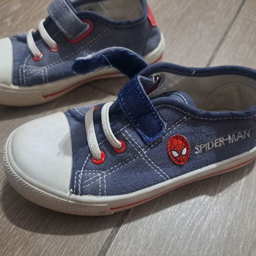 Spider Man shoes size 29 used, very good condition