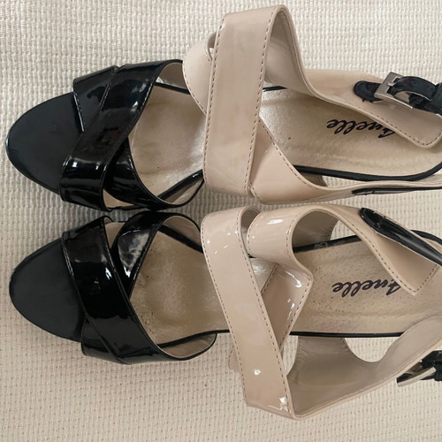 Patent leather sandals used, size 40, beige and black