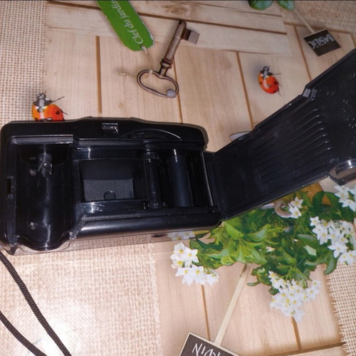 Surpass SC-911 vintage 35mm film camera like new with box