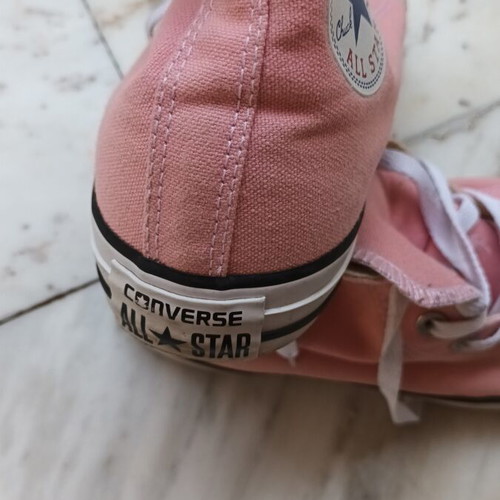 Converse women's boots size 39 like new, pink