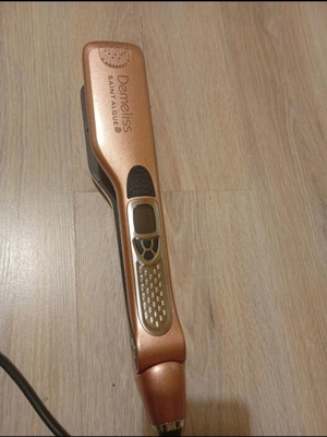 Demeliss Titanium Steam Hair Straightener like new