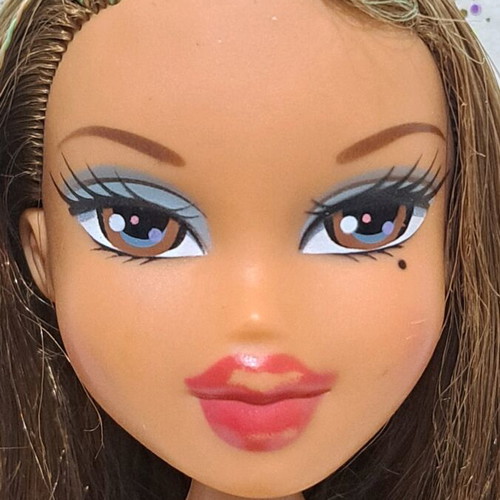 Bratz Tokyo A-go-go Yasmin (1st ed) used, nude with flaws