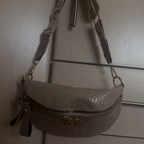 Shein Crossbody Bag beige croco texture like new