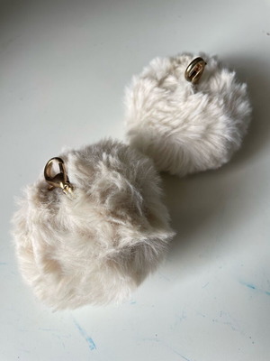 Fluffy pompom keychains like new, pack of 2