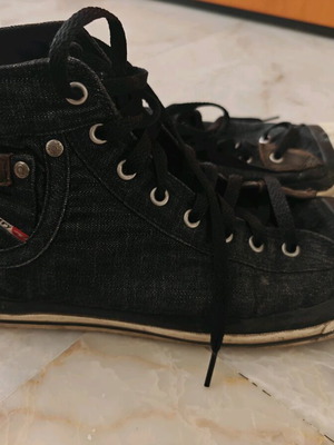 Diesel men's shoes used with laces size 45.5