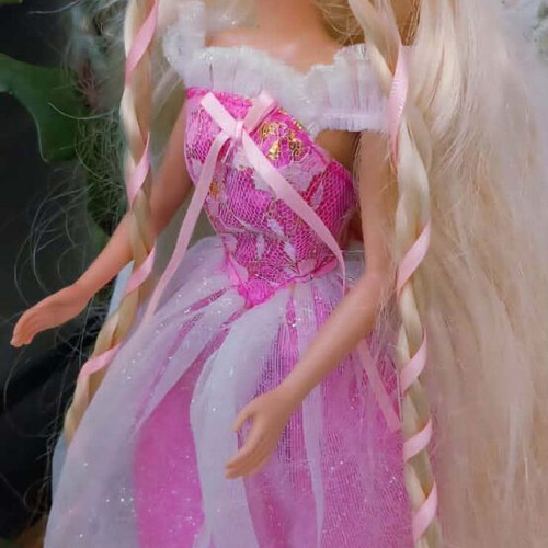 Vintage Sindy Rapunzel doll 2002 by Vivid Imaginations