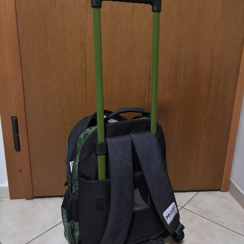 Must Pro Player School Trolley Bag with Football Design like new