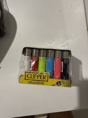 Clipper lighters new, pack of 24