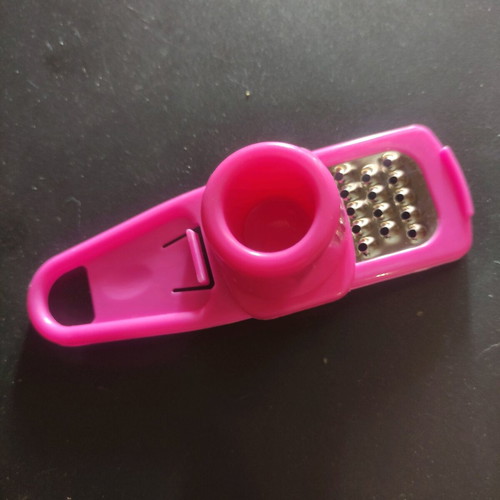 Kitchen tool for garlic and ginger new