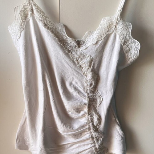 Top with lace size 40 white used