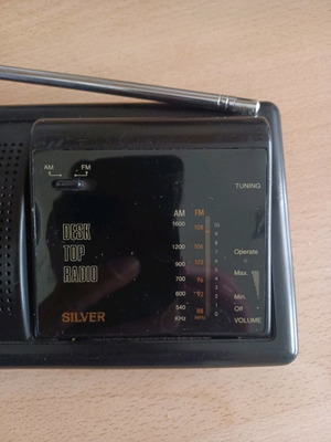 Φορητό ραδιοφωνάκι vintage Silver AM FM μεταχειρισμένο