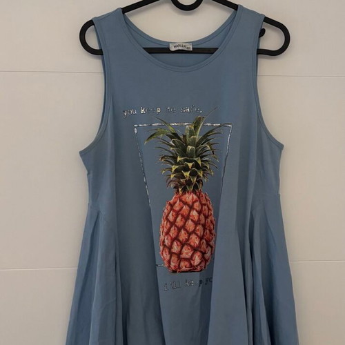 Summer blouse one size like new blue