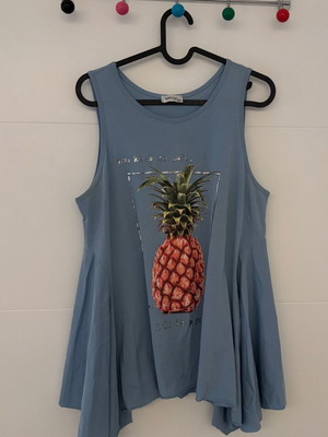 Summer blouse one size like new blue