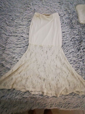 Mermaid skirt in ecru with lace, like new, size M 38 10