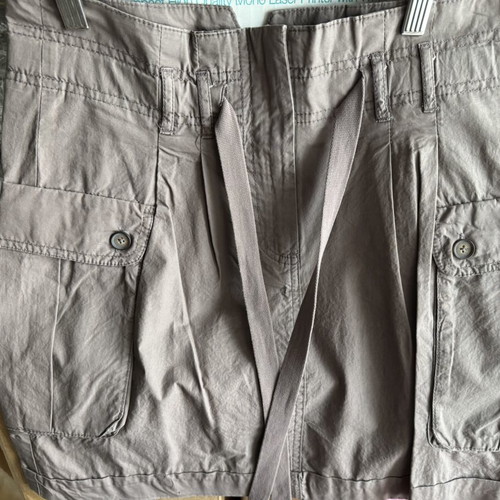 H&M skirt beige size M like new