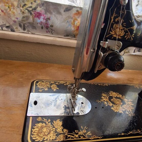 Pfaff sewing machine used, treadle cabinet, fully functional
